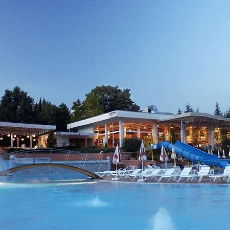 Hotel Com Albena Exterior photo