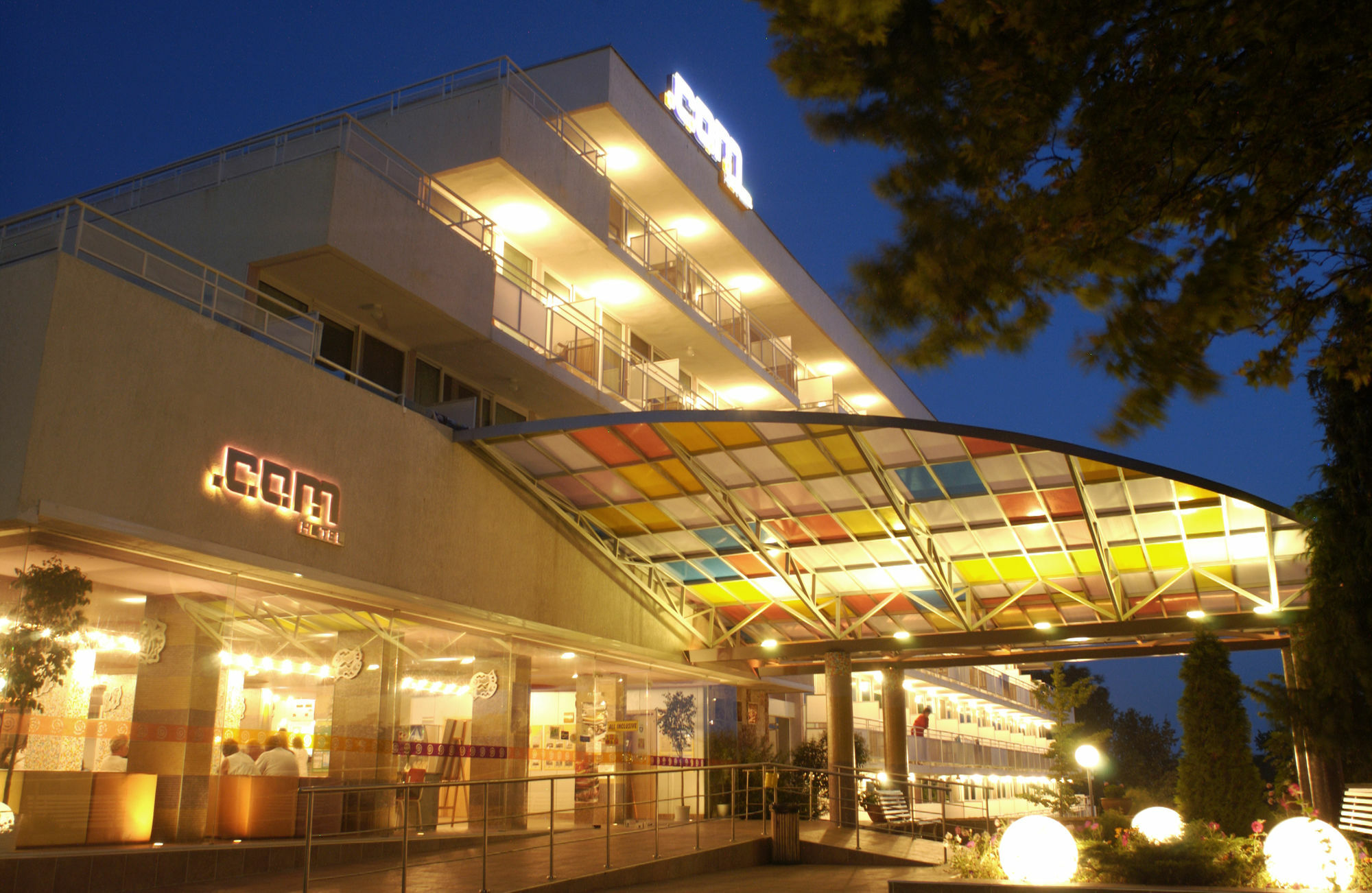 Hotel Com Albena Exterior photo